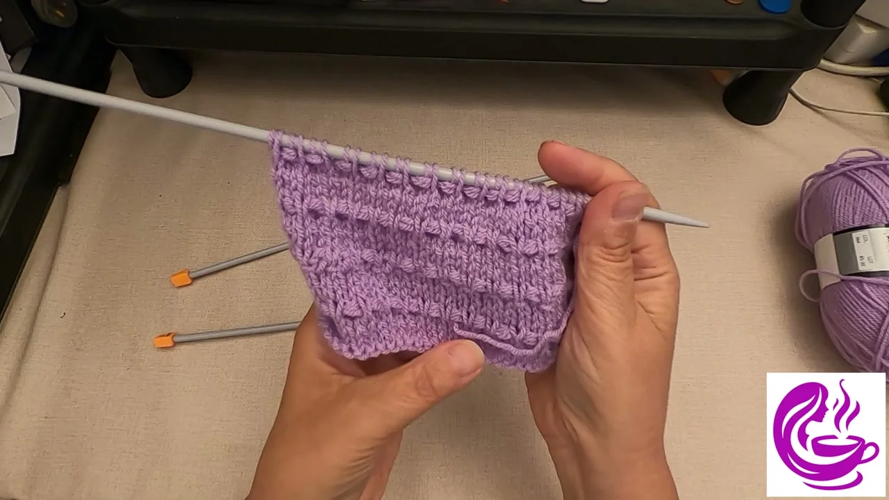Double tiret au tricot — laine Pelote de laine à tricoter Lammy Yarn Baby Soft Mauve réf 64