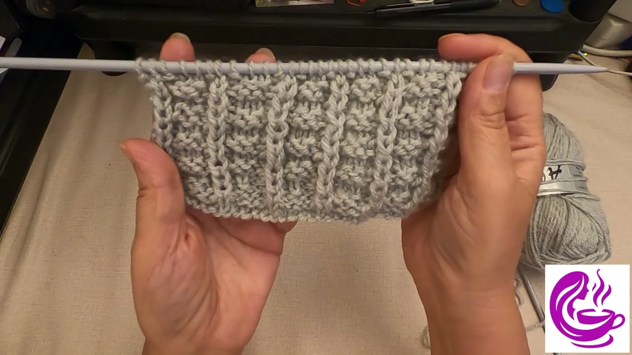 Point neutralité au tricot — laine Alaska gris clair ref 038