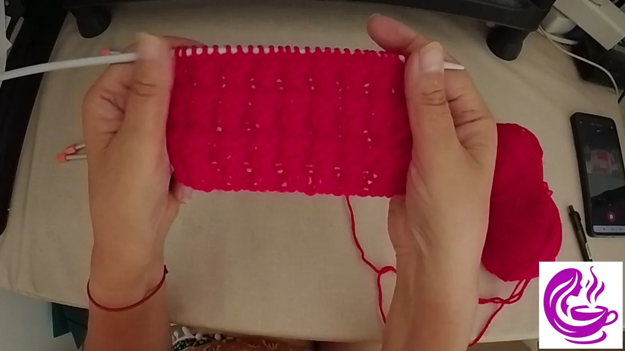 Point de romance au tricot — laine No 1 rouge ref 43
